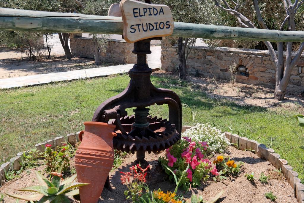 Elpidas Studios Ajía Ána Kültér fotó